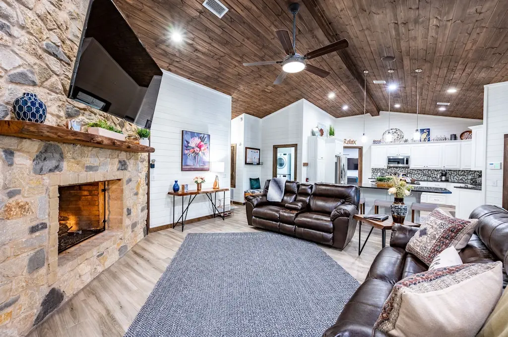 Perfect family gathering spot!