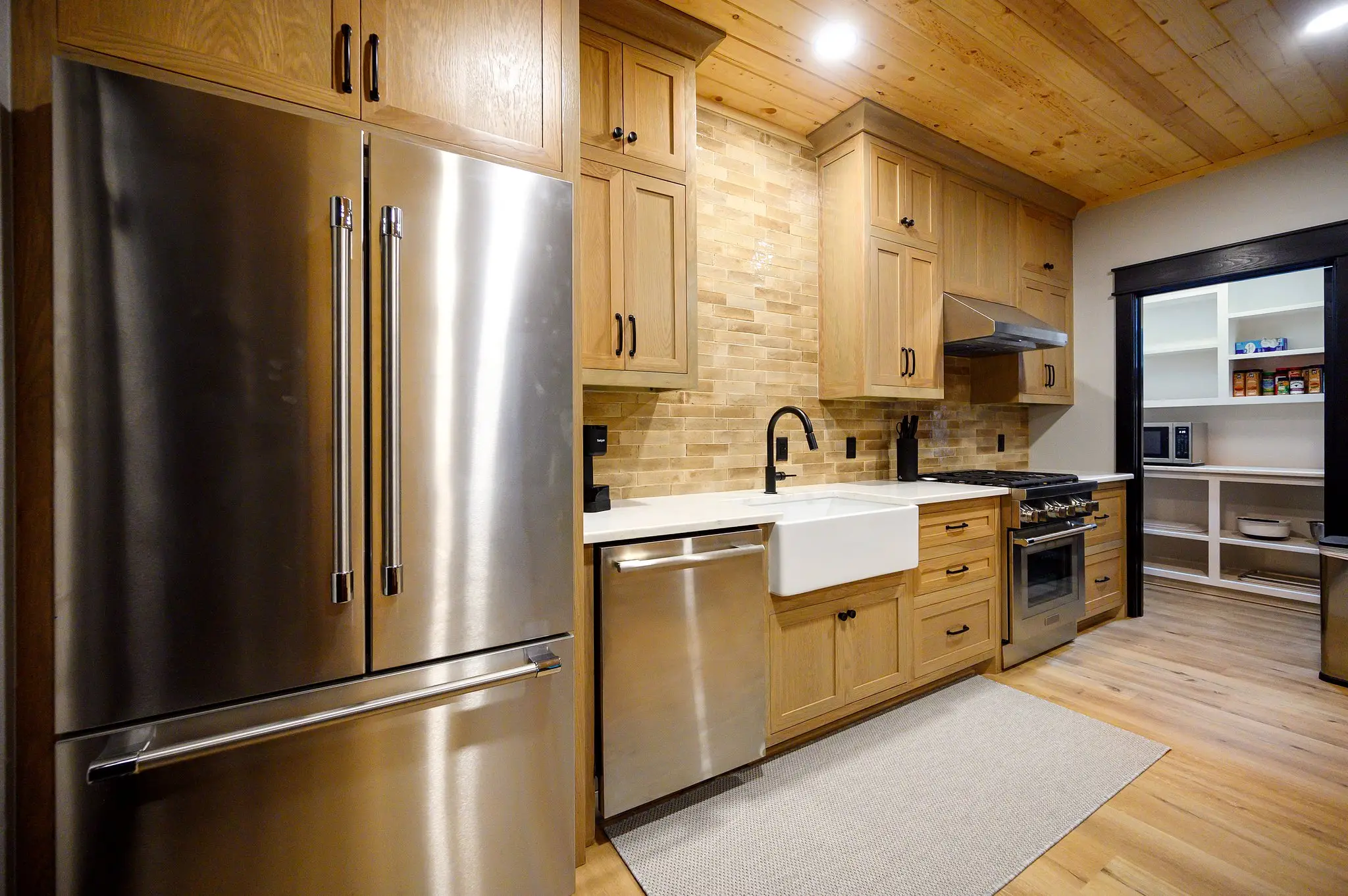 Full kitchen with everything you need in the apartment.