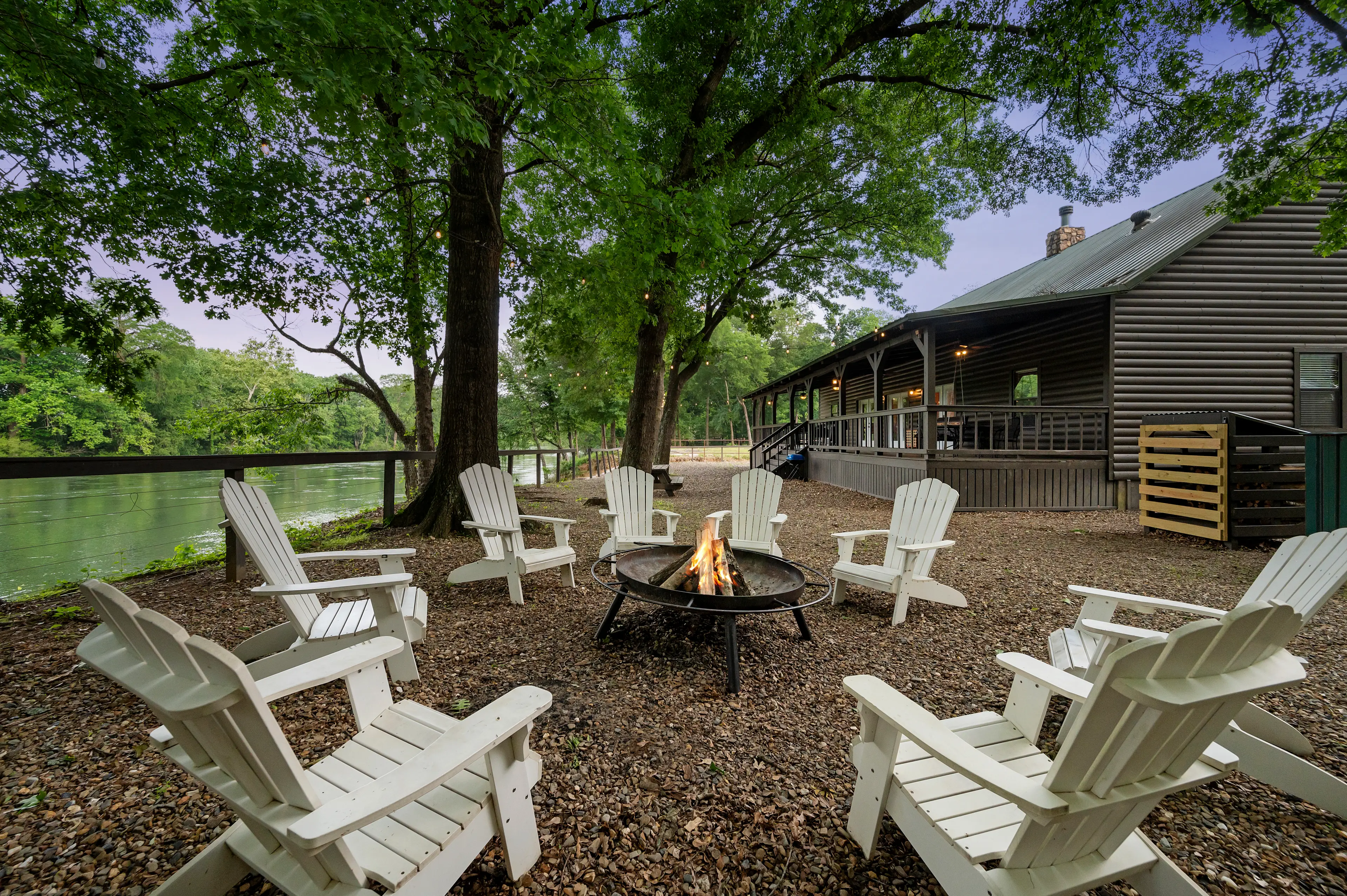 Fire fit (with firewood provided) just feet from the lower Mt Fork River!