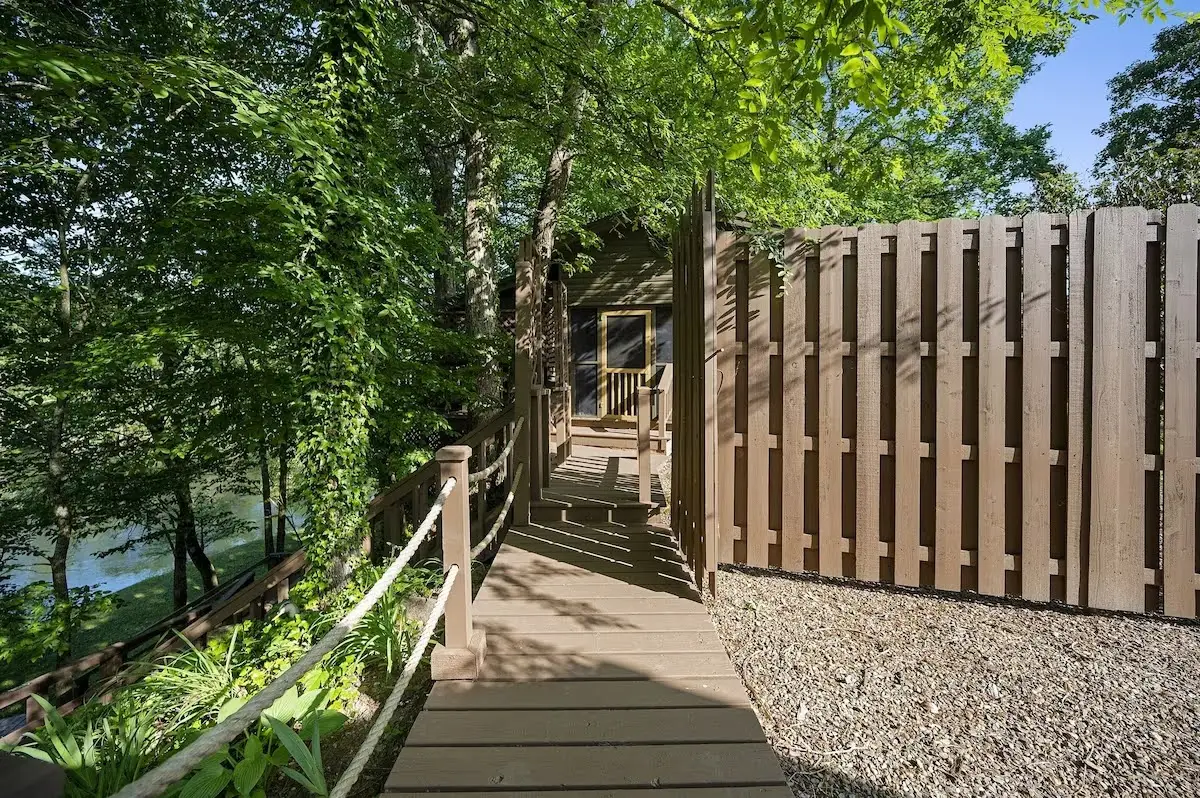 Privacy fence between the two cabins
