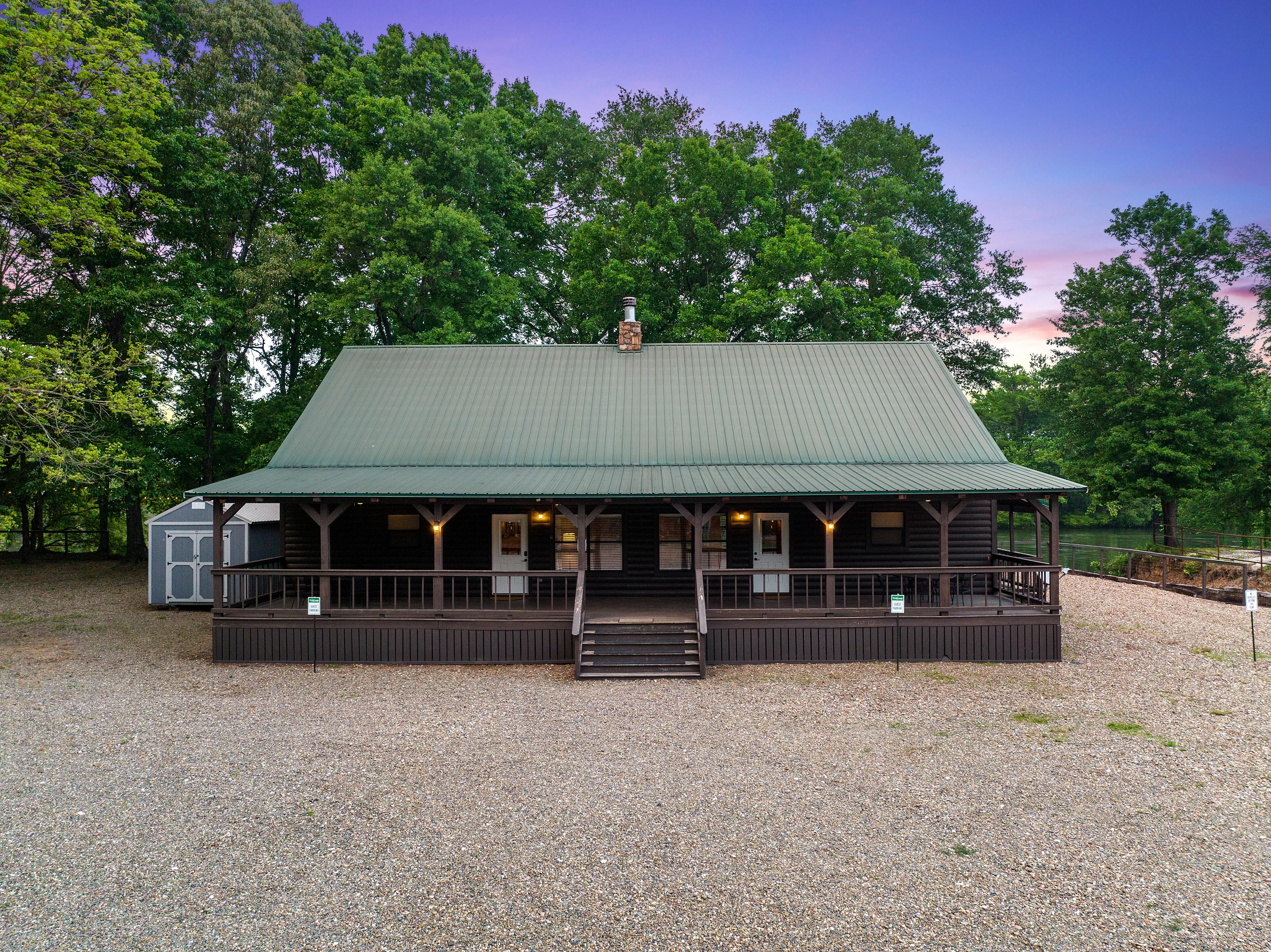 Riverhawk has both a full and front back porch!