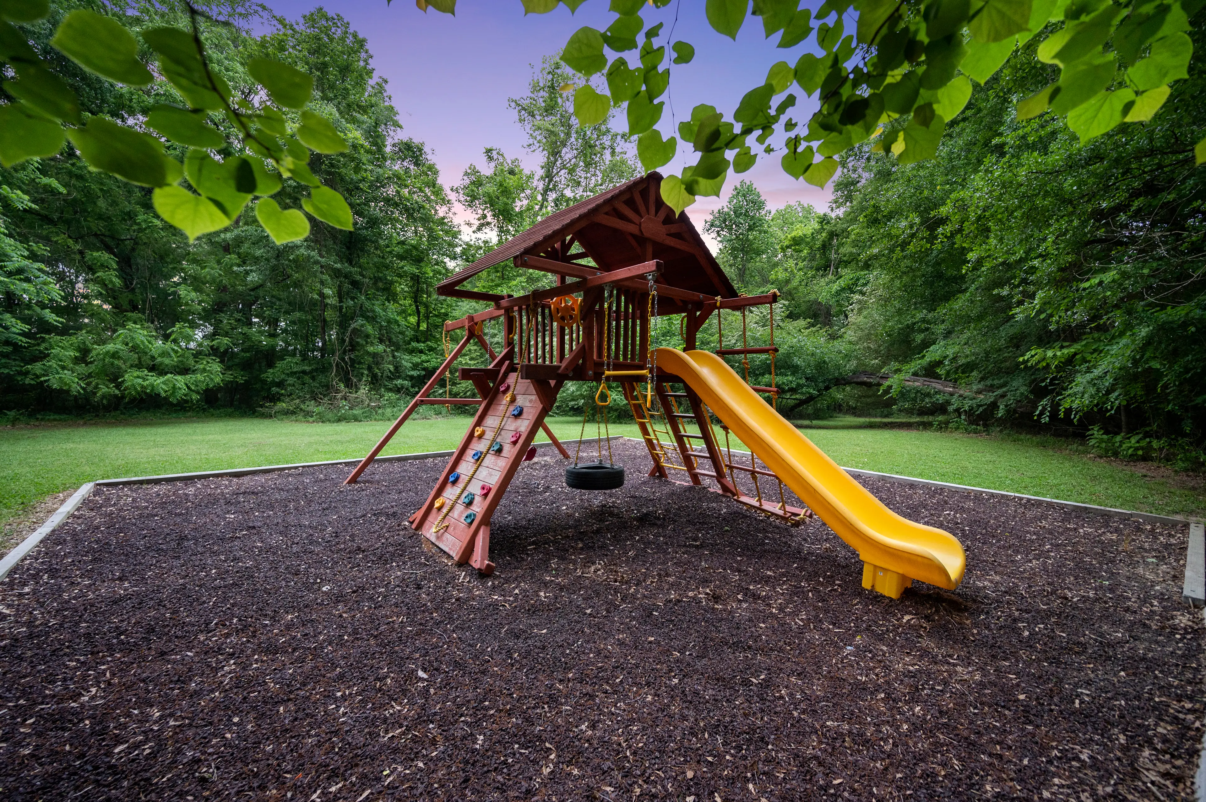 The shared playset with Riverhawk.