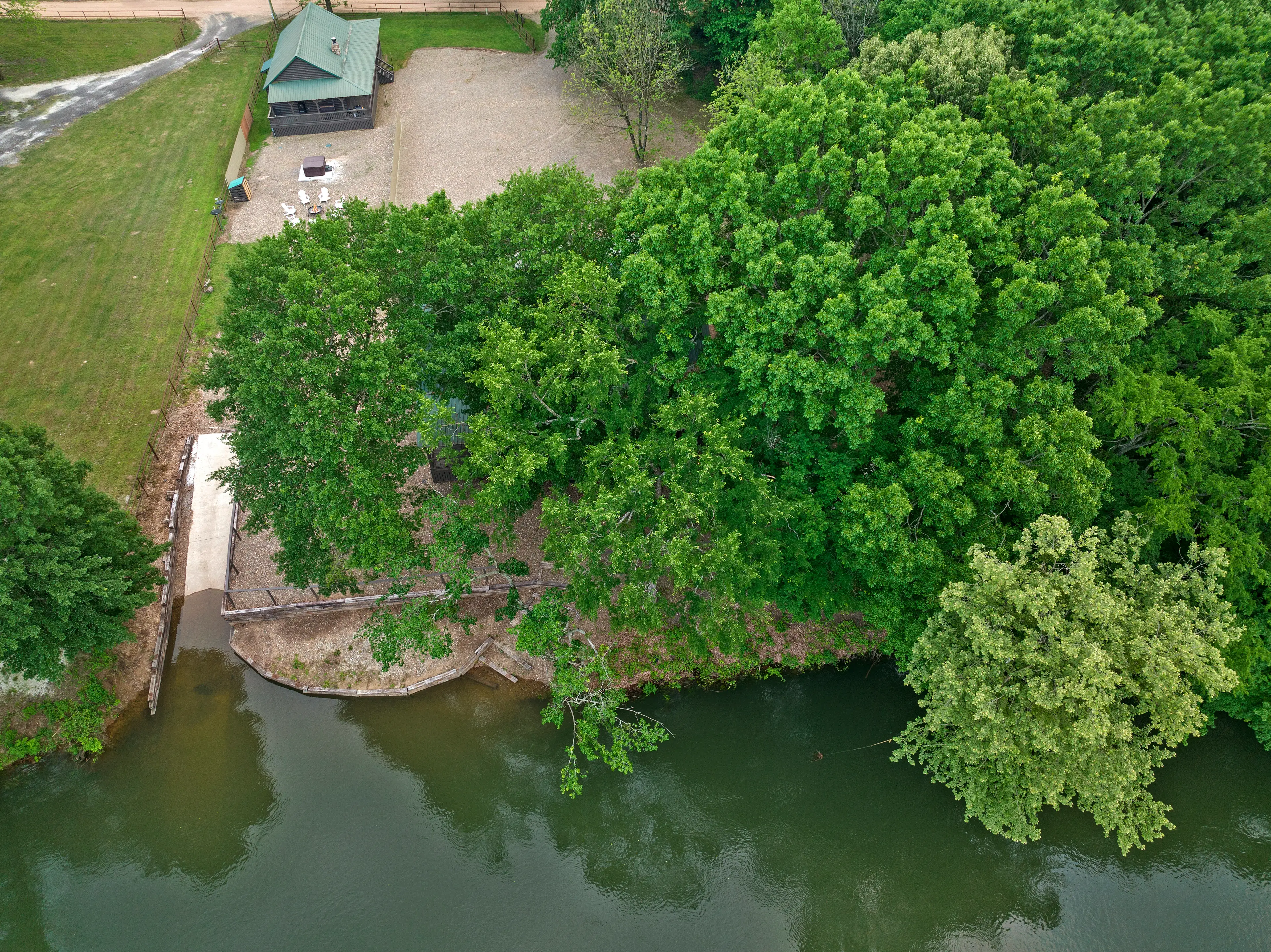 Welcome to Firefly on the lower Mountain Fork River!