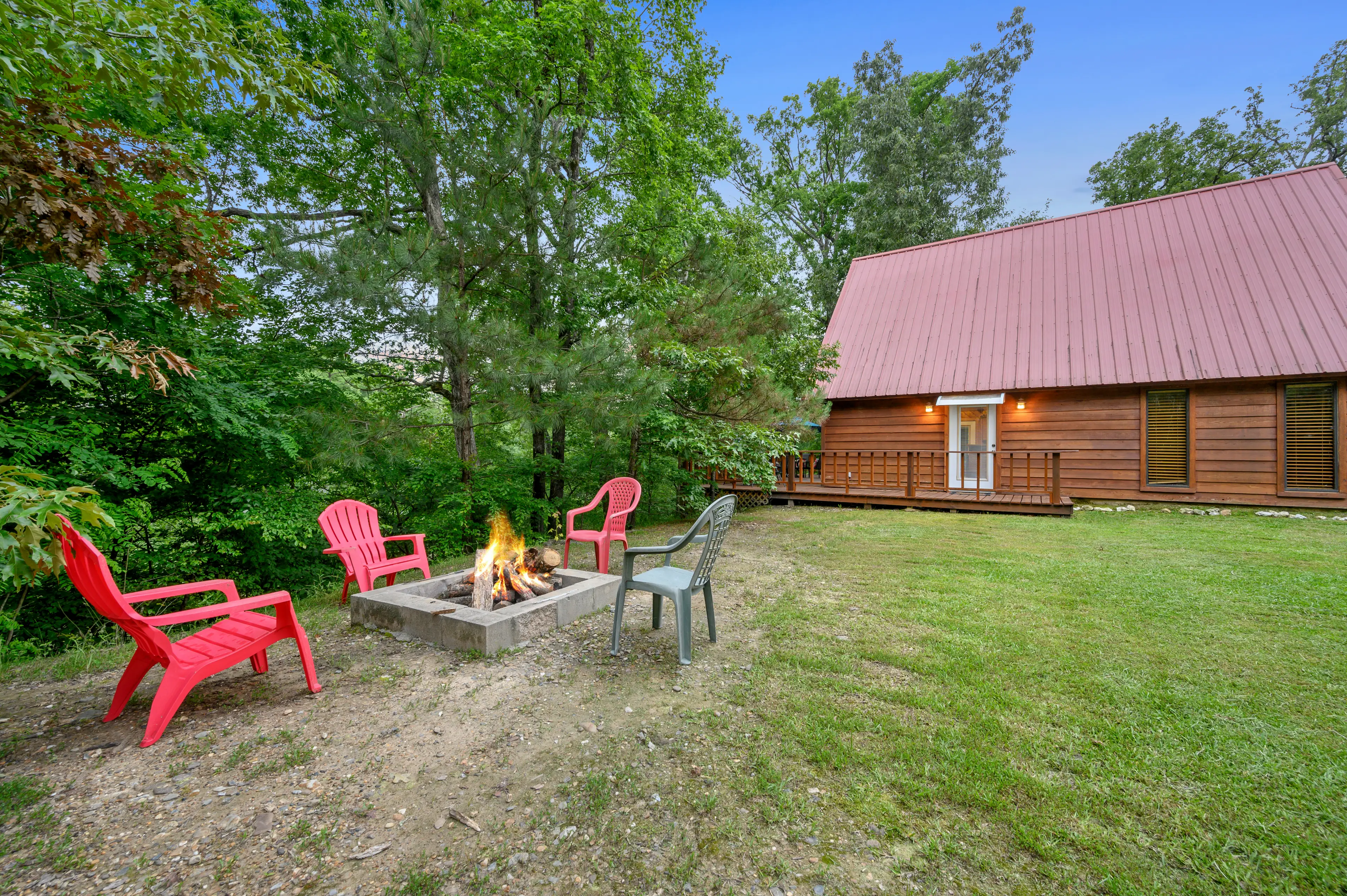 Make memories and smores around the fire pit!