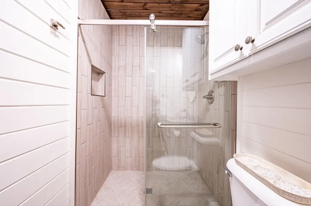 Walk in shower for bedroom #3.