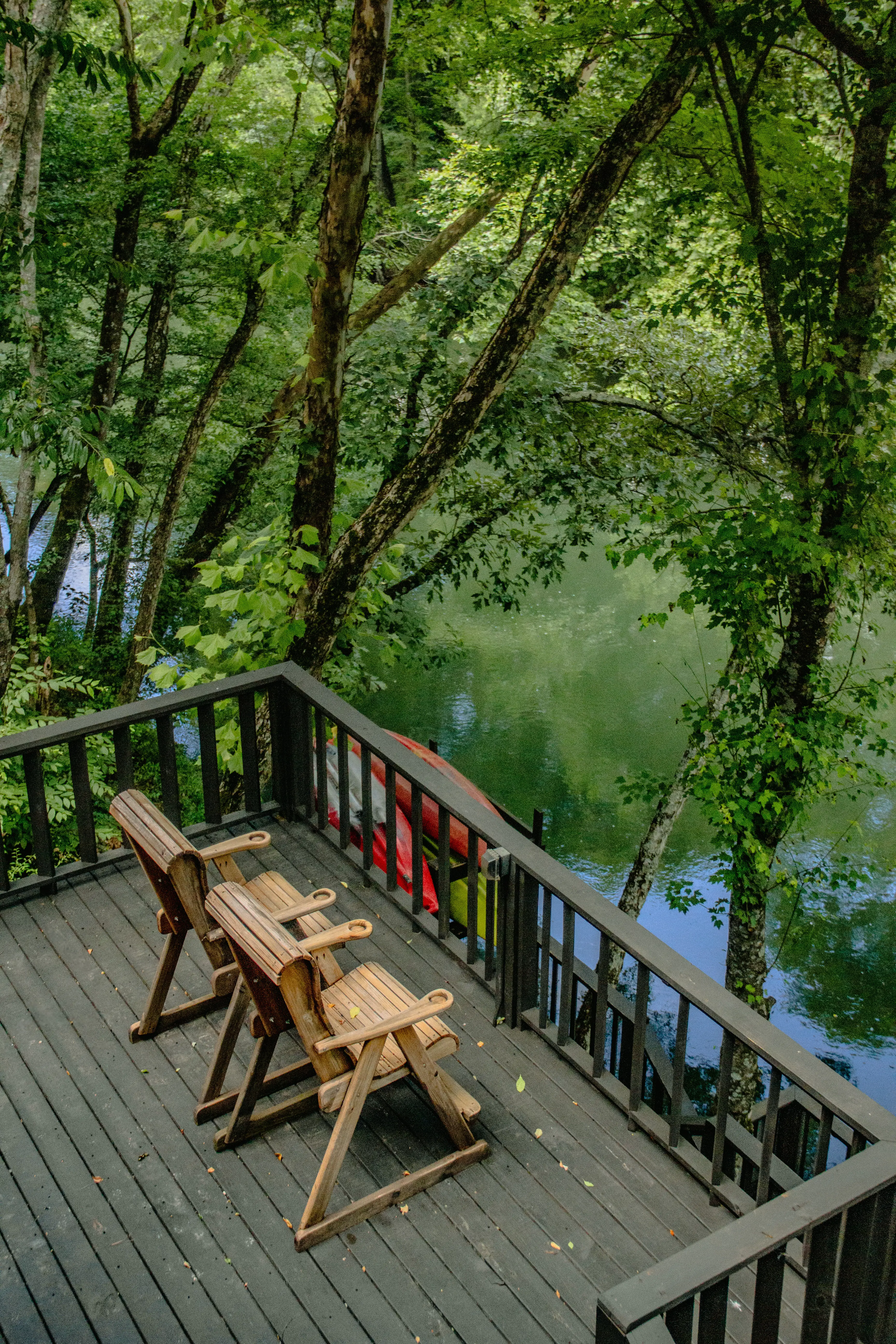 Lots of outdoor seating areas at Hideaway!