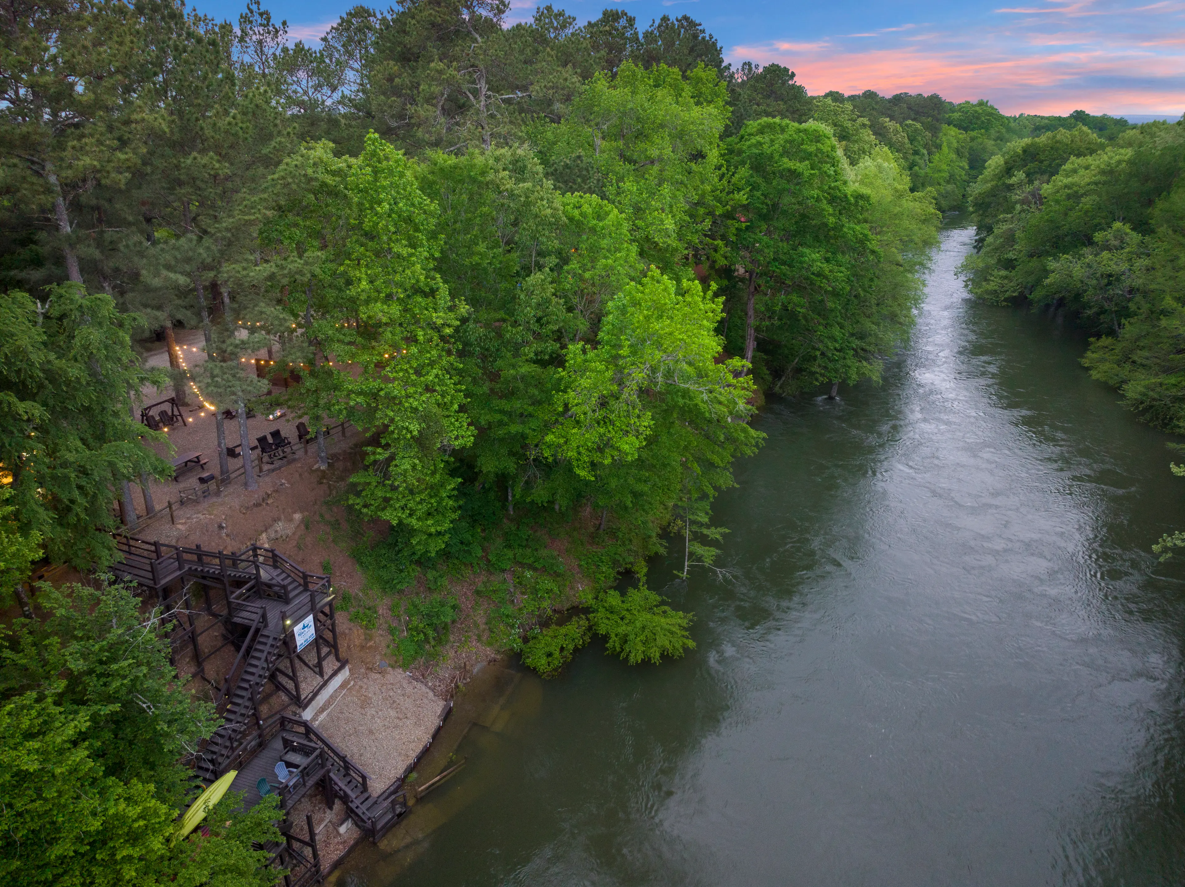 Great spot for fishing, kayaking, swimming, and anchoring floates!