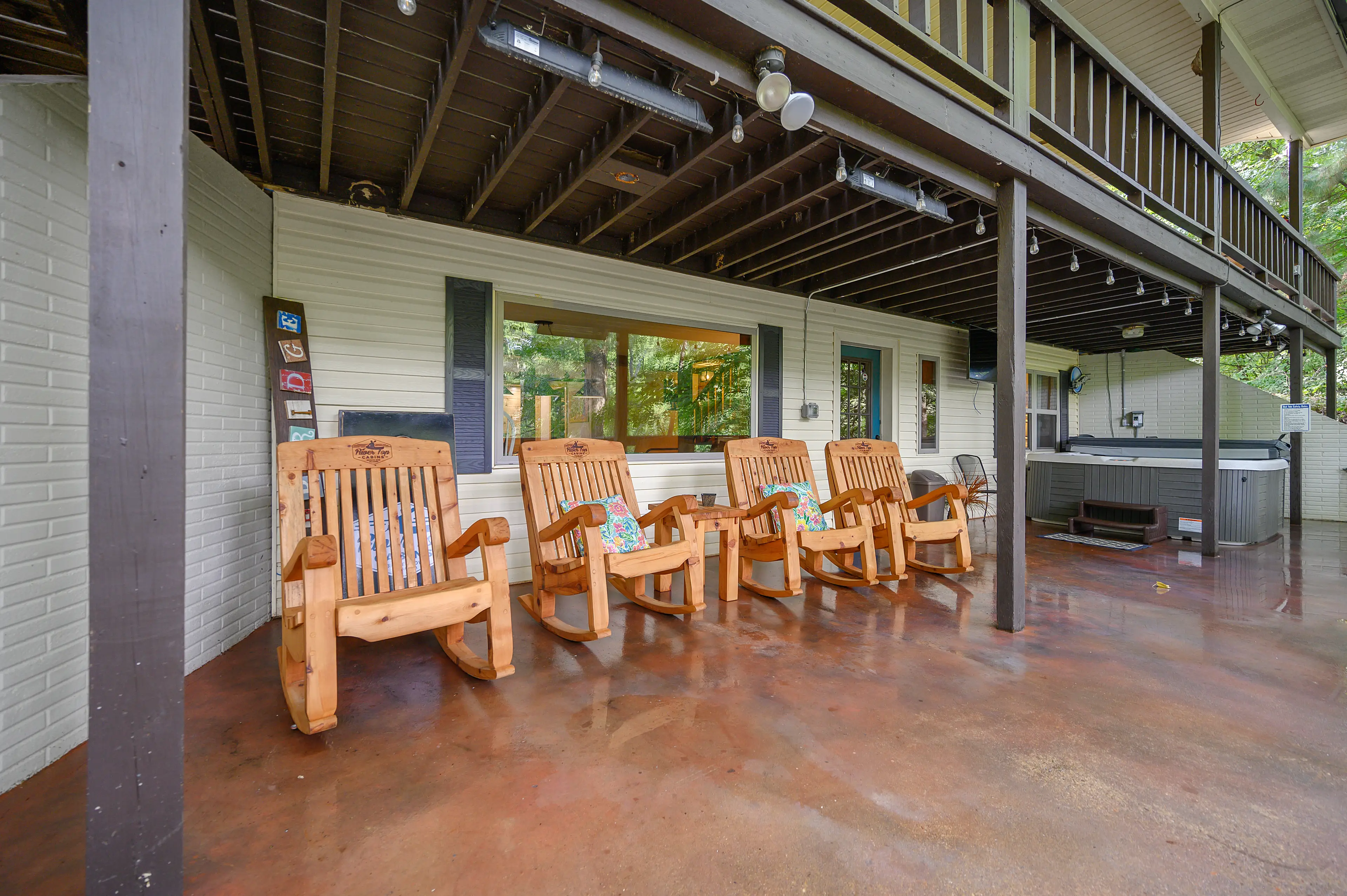 The downstairs porch with the hot tub!