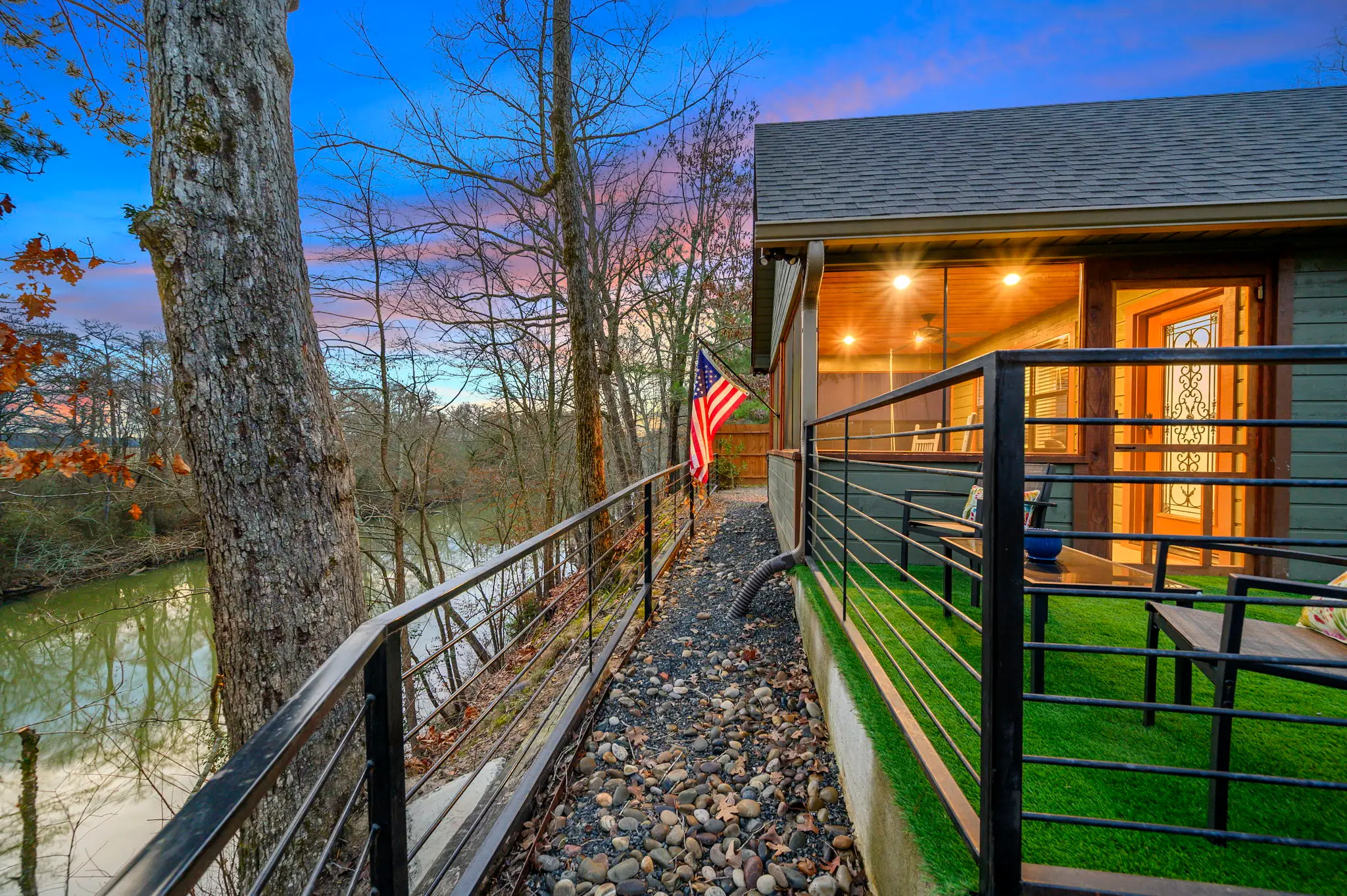 This screened in porch is great for avoiding weather that might not be so great.