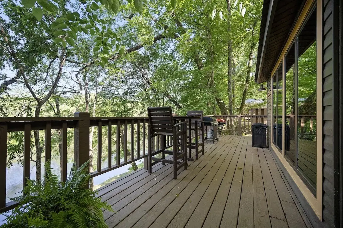 Huge back porch!