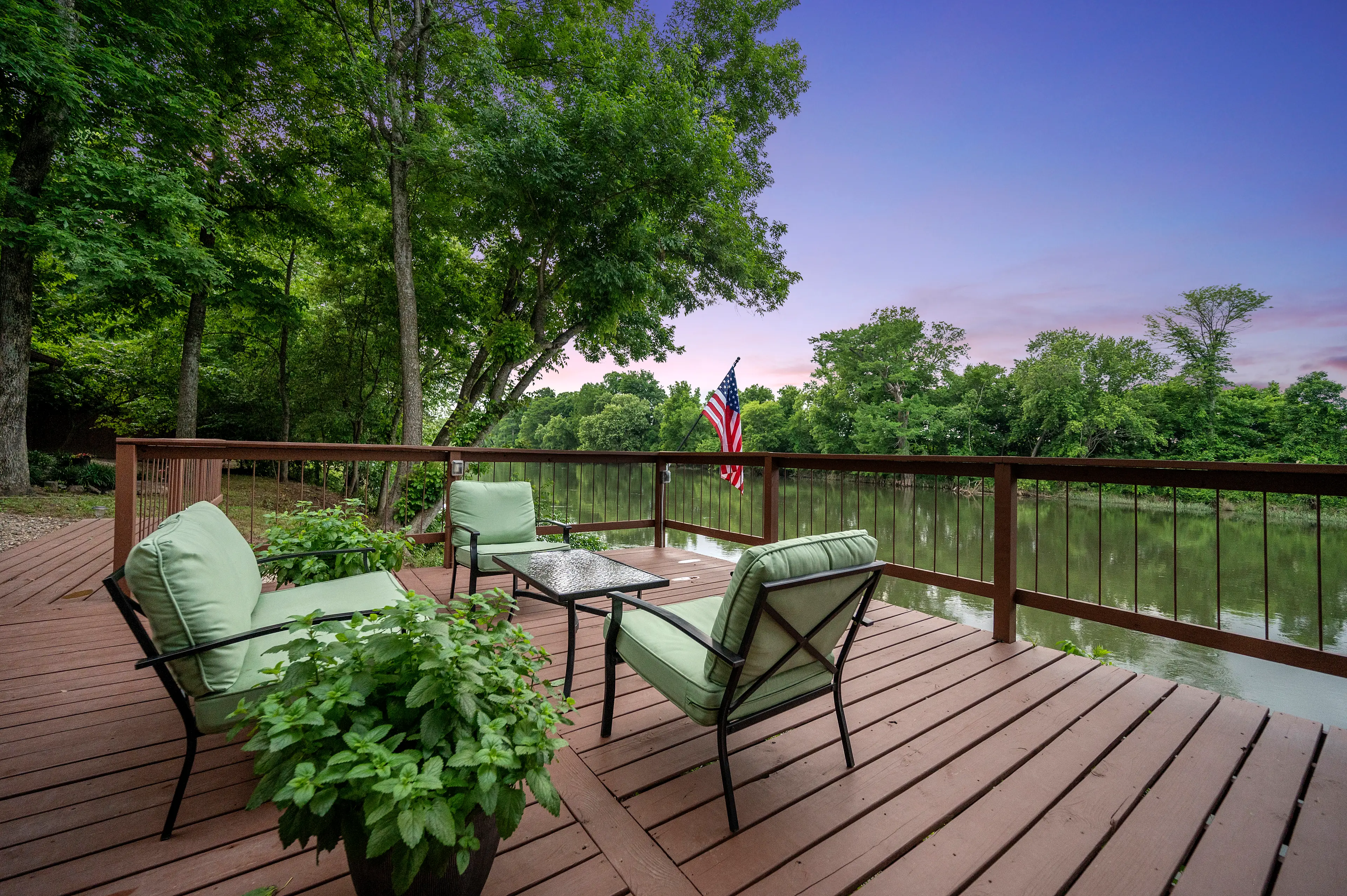 Soak up the views of Mountain Fork River!