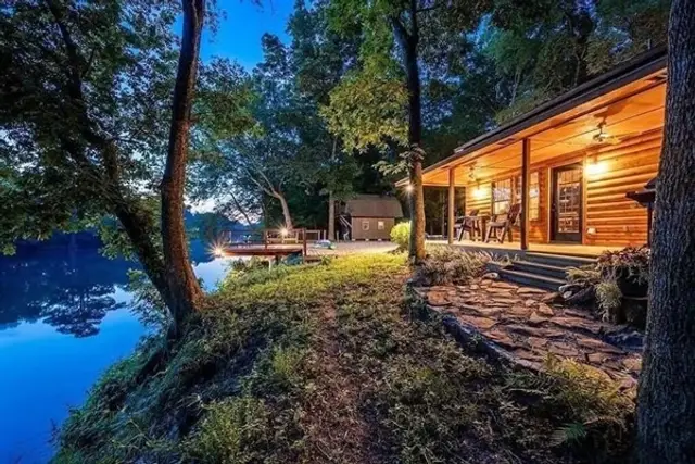 You're the Reason cabin